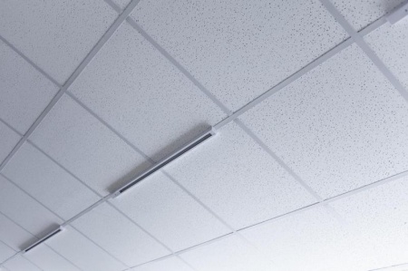 Quel plafond acoustique choisir pour une pi&egrave;ce &agrave; Vand&oelig;uvre-l&egrave;s-Nancy ?